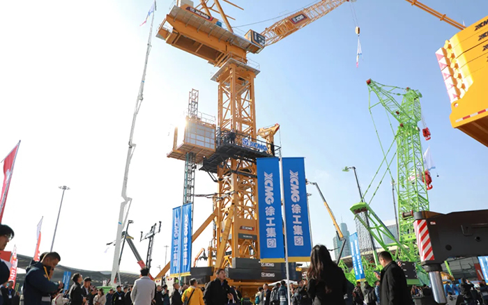 bauma CHINA 2024丨徐工塔式起重機(jī)、智能施工升降機(jī)火熱亮相